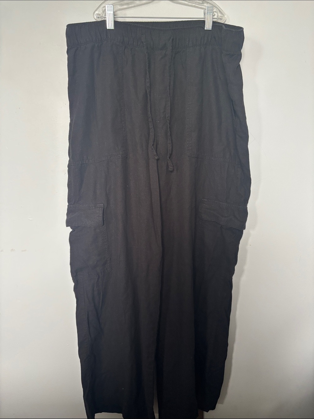 GAP Women's Black Cargo Wide-Leg Pants with Drawstring Waist